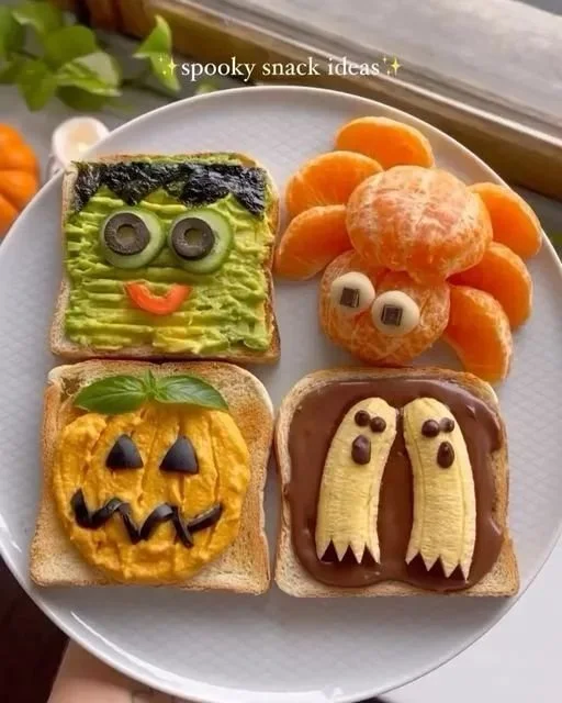 Spooky Halloween party food ideas on a festive table