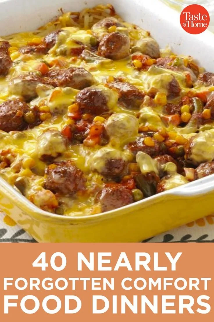 A hearty plate of comfort food featuring classic dishes for a cozy dinner.